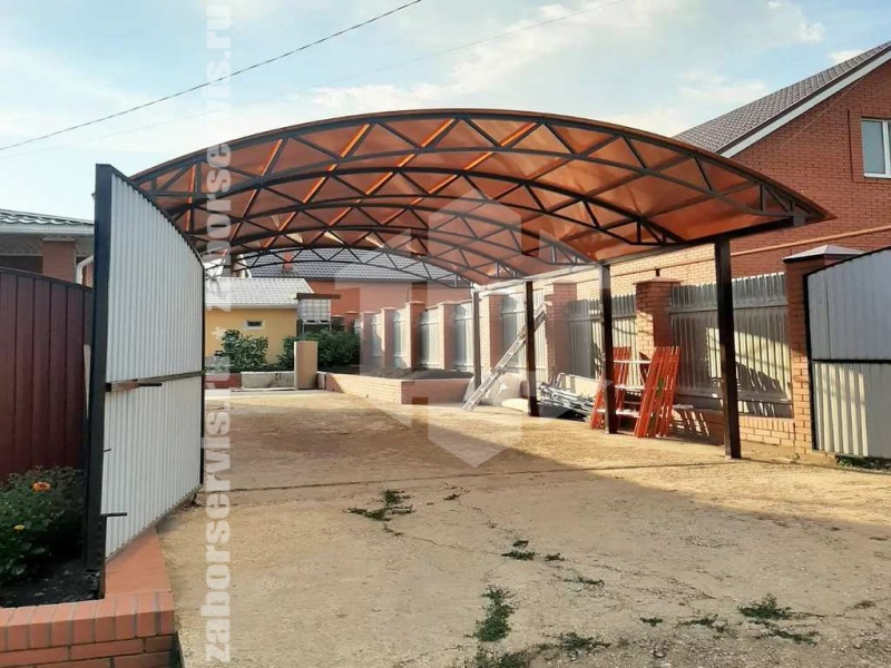 Навес для двух автомобилей пример 6