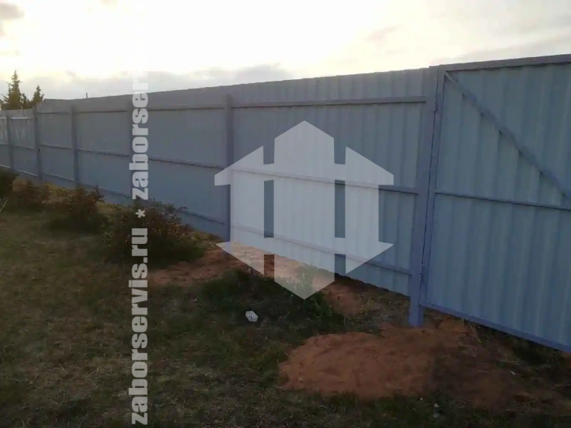 Забор из профнастила 114 метров зеленый