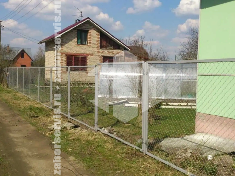 Забор из сетки рабицы в натяг секционный 150 метров