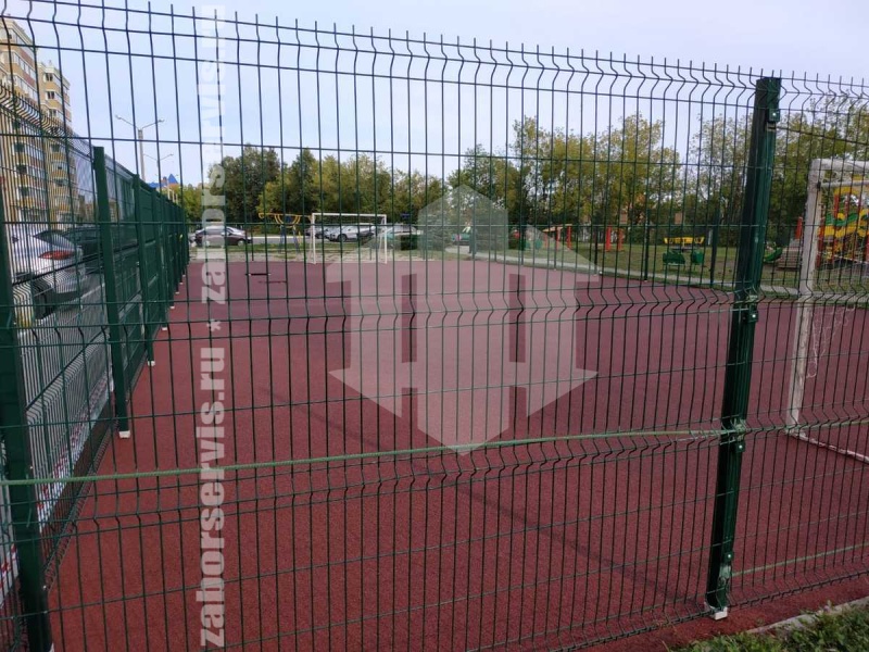 3D заборы для спортивной площадки 20 метров высота 3,0м