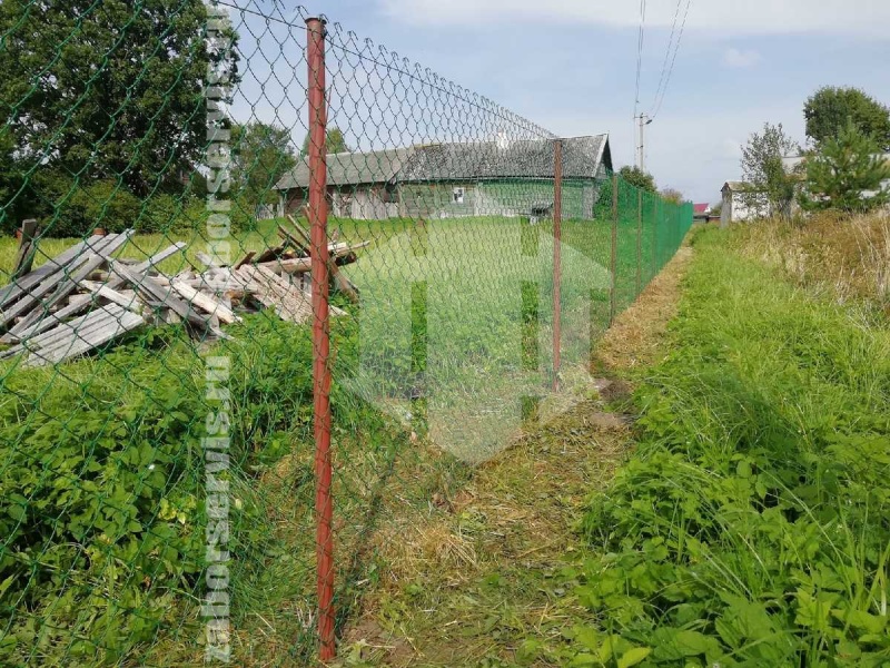 Забор из сетки рабицы в натяг с протяжкой арматуры 10 соток