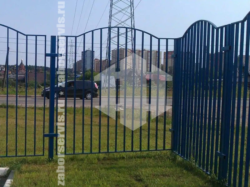 Сварной забор на забивных столбах 50 метров