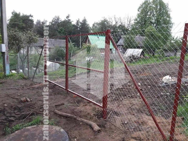 Забор оцинкованный из сетки рабицы 35 метров