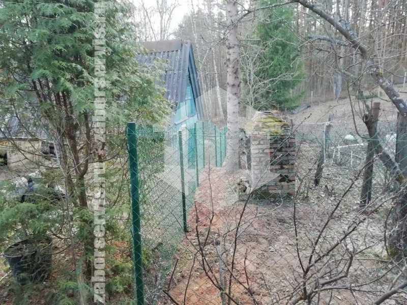 Забор из сетки рабицы в натяг с протяжкой арматуры 18 метров